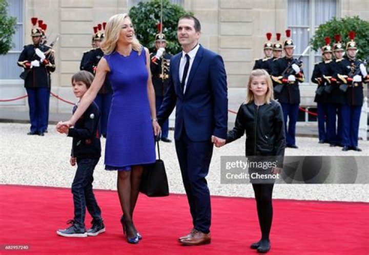 Laurence Auzi&egrave;reJourdan, Emmanuel Macron avec son fr&egrave;re Laurent Macron