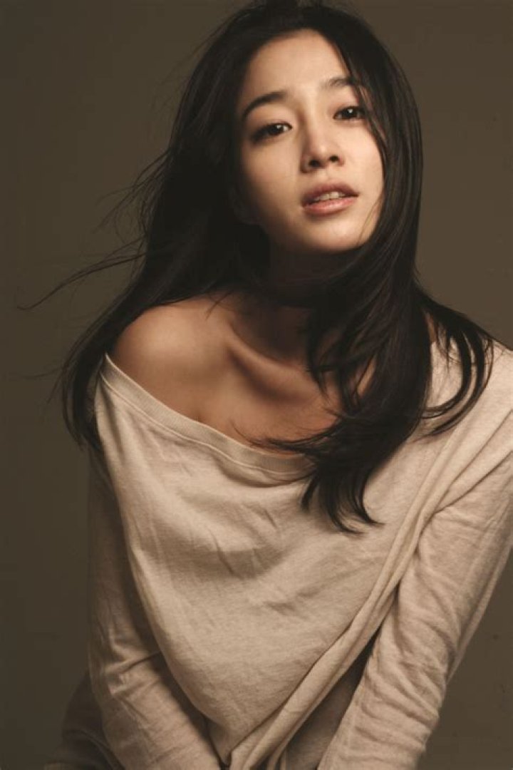Lee Min Jung On Her Chemistry With Lee Sang Yeob In “Once Again,” How