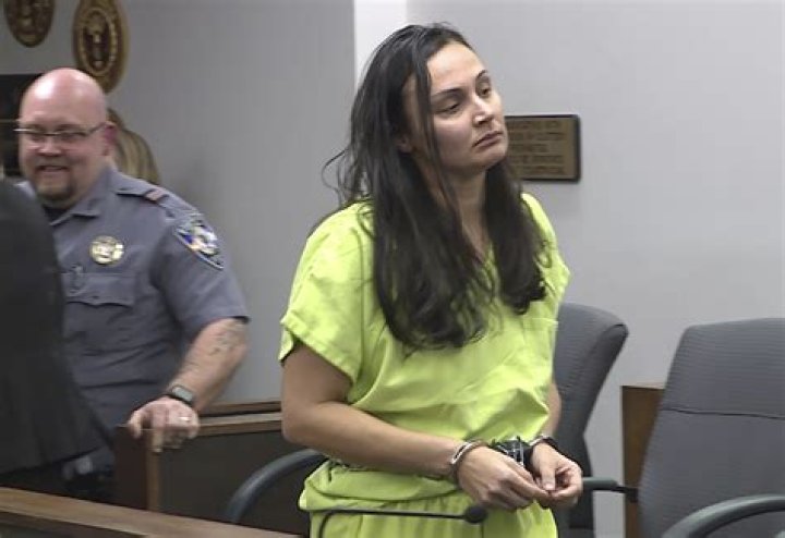 Letecia Stauch Defense Says Alleged Killer Stepmom Has &lsquo;Dissociative
