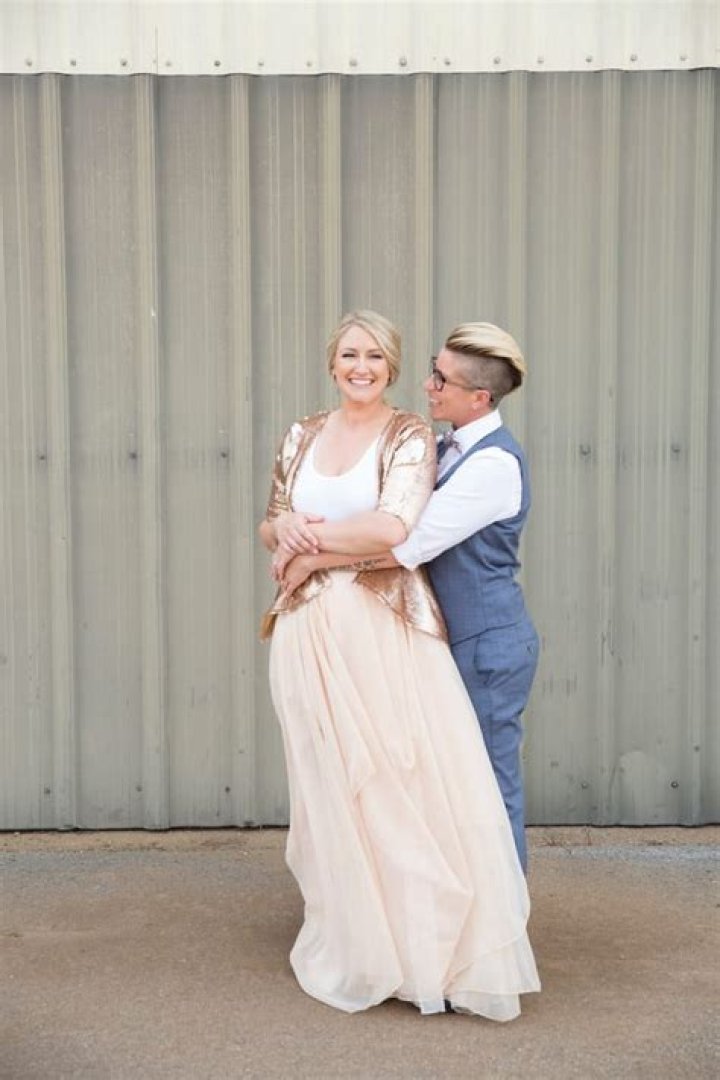 Lila McCann, Country Singer, Introduces Fans to Her New Wife, Comes Out