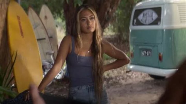 Lilliana Bowrey Surviving Summer Wiki Fandom