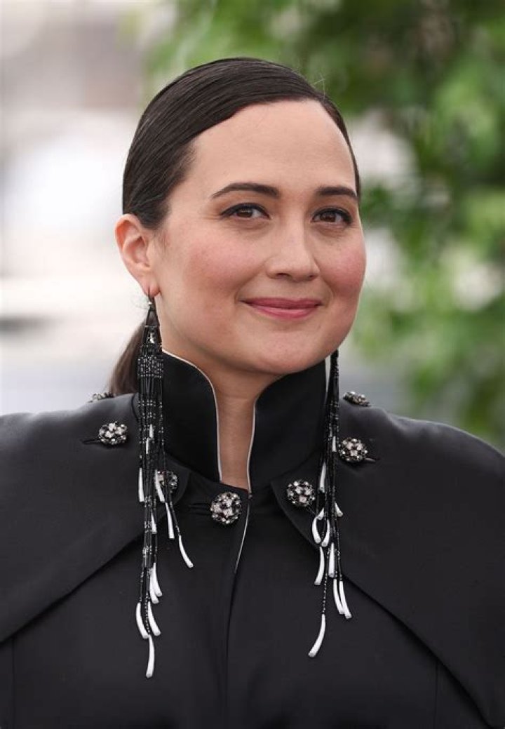 Lily Gladstone Biography, Height & Life Story Super Stars Bio