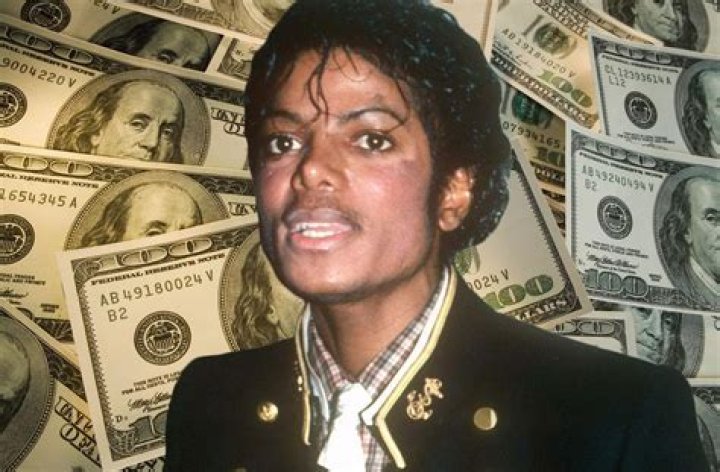 Look How Much Money Michael Jordan Earned In 2022 The Spun