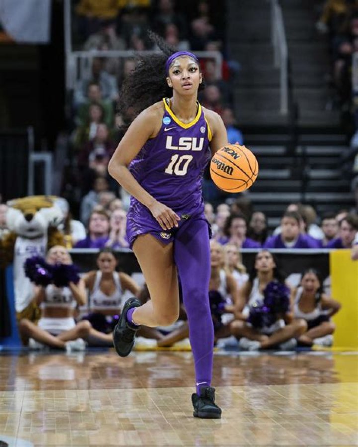 LSU Basketball Player Angel Reese Goes Viral By Showing Off Her