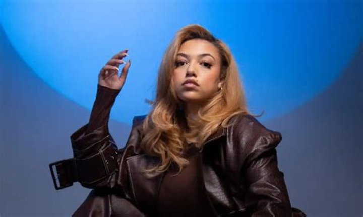 Mahalia review R&B's new big star has finally arrived London Evening