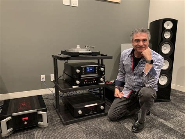 Mark Levinson The Helix Center