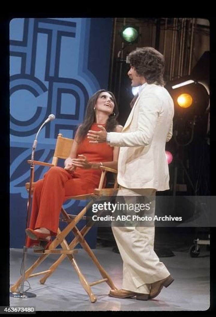 Marlo Thomas 1974 Photos and Premium High Res Pictures Getty Images