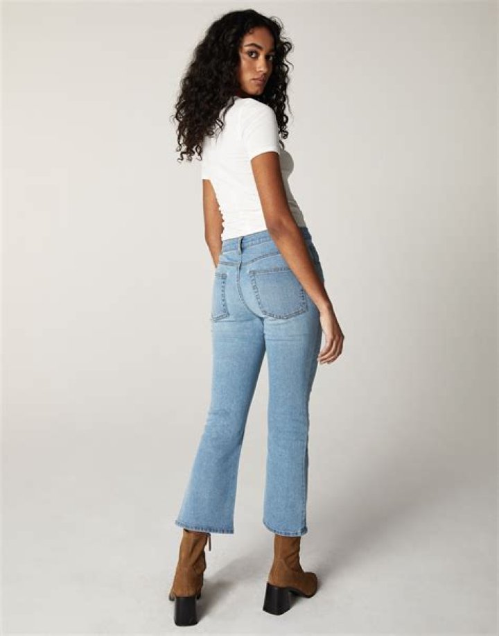 MARLOW MidRise Cropped Demi Flare in Beverly Unpublished Collection