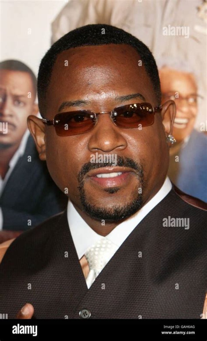 Martin Lawrence arrives at the premiere of Home Roscoe Jenkins