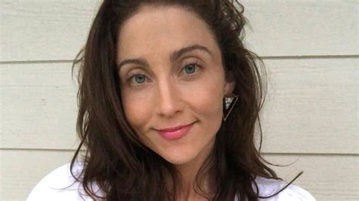 Mary Padian from "Storage Wars" WikiBio, Net Worth, Husband, Married