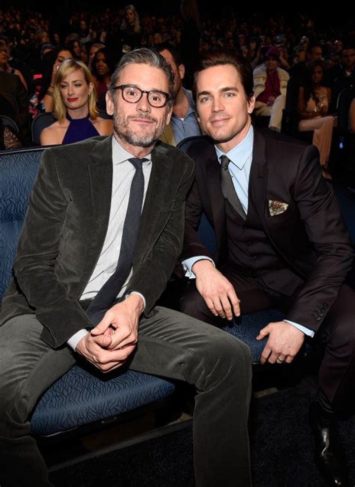 Matt Bomer and his husband, Simon Halls, looked cute in the audience