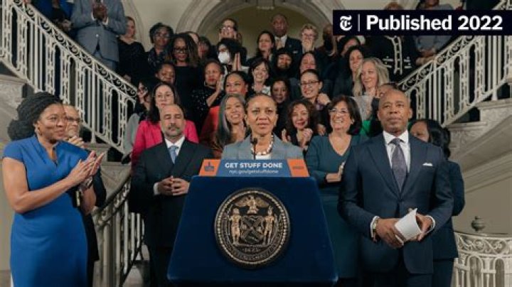 Mayor Salary in New York Hourly Rate (July, 2024)