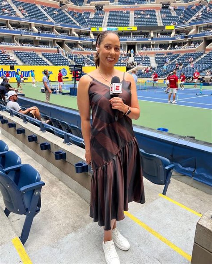 Meet Alexandra Stevenson, the ESPN analyst who is love child of NBA