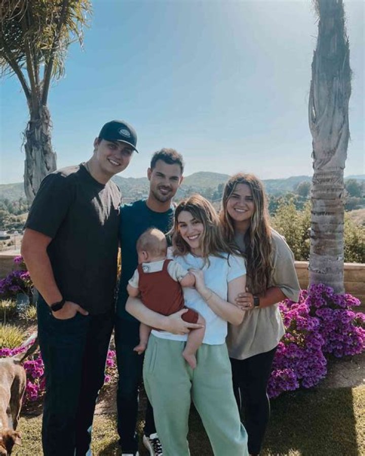 Meet Taylor Lautner Siblings Makena Moore, Parents & Family