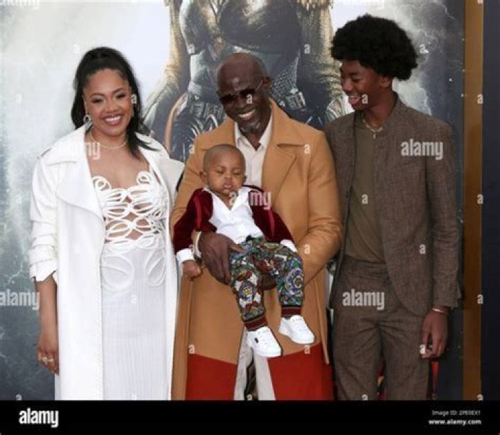 Meet The Inspirational Mother Behind The Icon: Kimora Lee Simmons