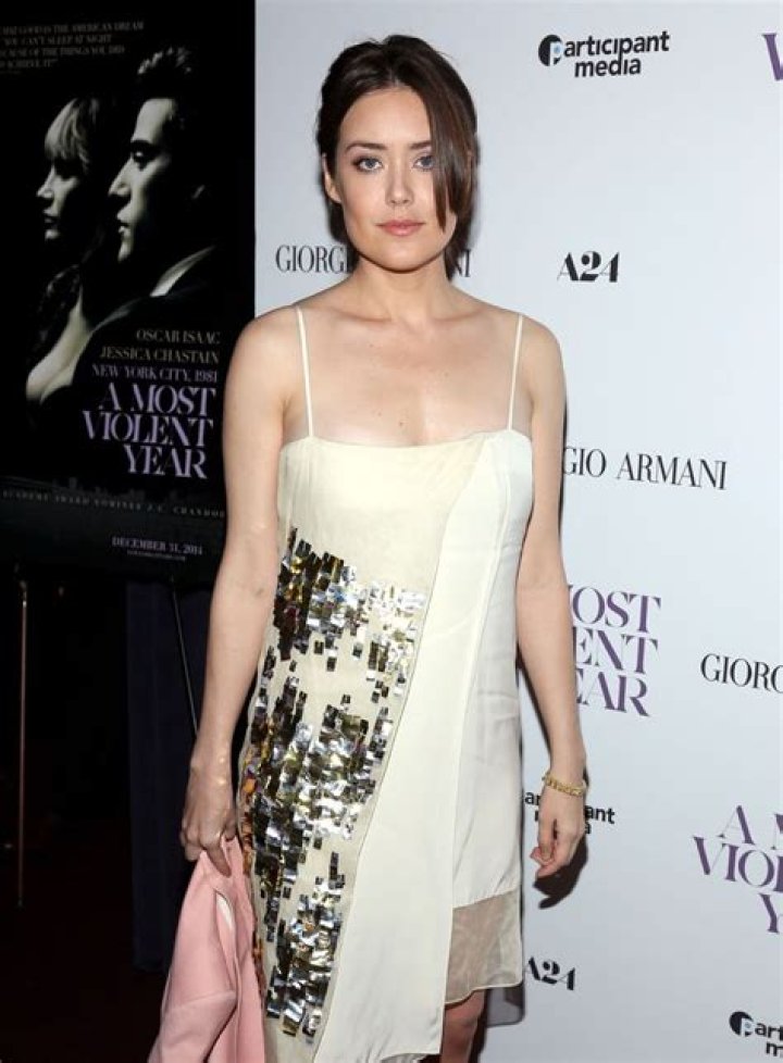 Megan Boone Archives Celebzz Megan boone, Prettiest actresses, Megan