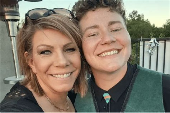 Meri Brown and Daughter Leon Reunite, Plus Kody Spotted at Gwendlyn's