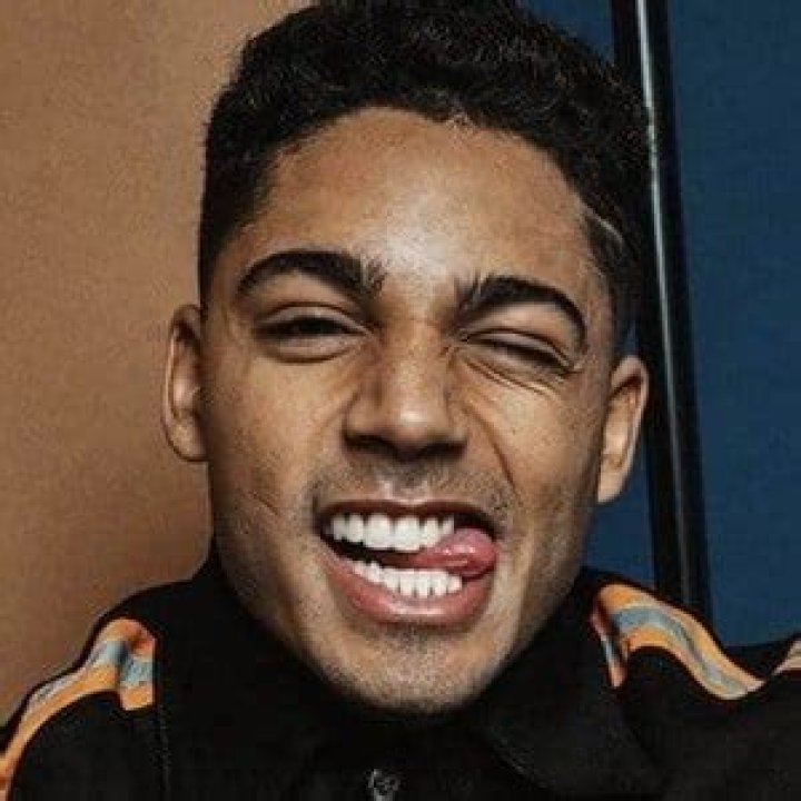 Michael Evans Behling Bio, family, net worth