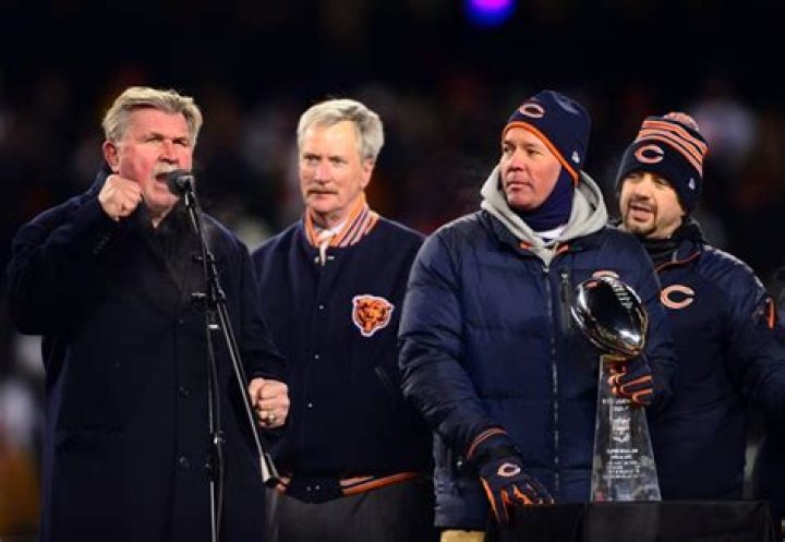 Mike Ditka Shocks Fans With His Concerning Appearance In School Board