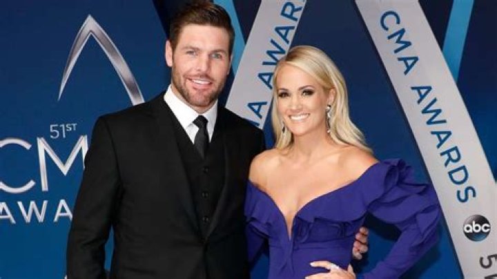 Mike Fisher Net Worth Wife Famous People Today