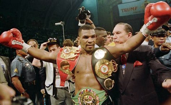 Mike Tyson 10 momentos hist&oacute;ricos de su carrera MENzig