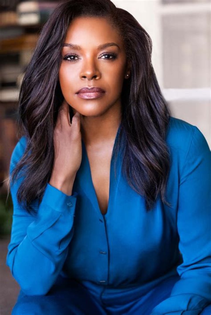Nadine Ellis