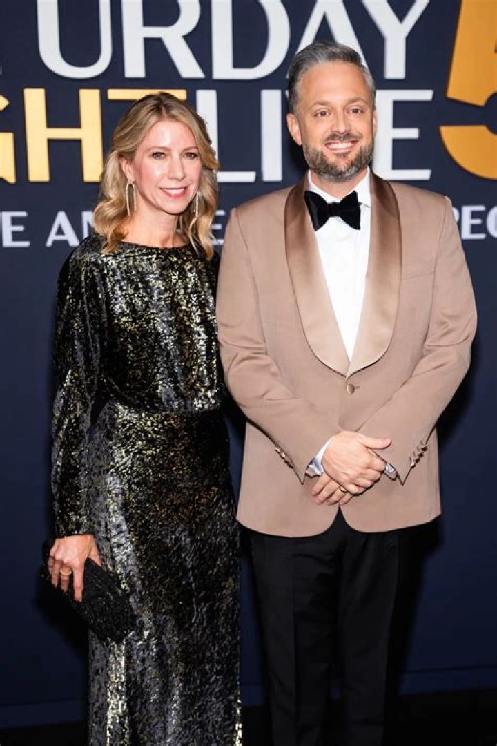 Nate Bargatze Wife Dies Green Record
