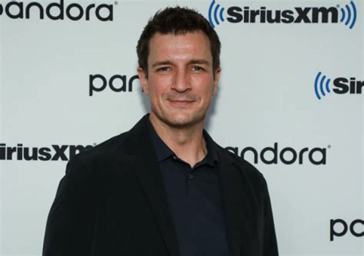 Nathan Fillion Career, Net Worth & Personal Life Happy LifeStyle