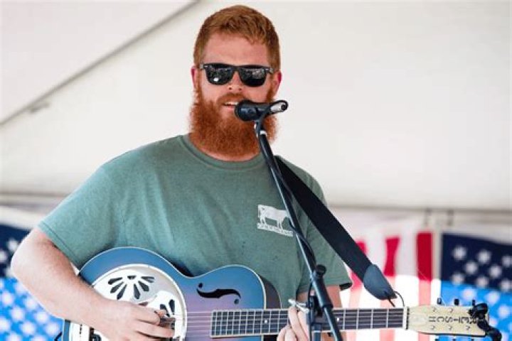 Neo-confederate folk hero Oliver Anthony proclaims love for America&rsquo;s racial diversity