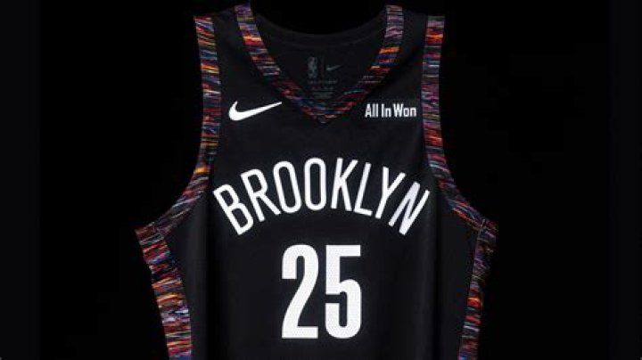 Nets' Cam Thomas leads preseason rout of Lakers