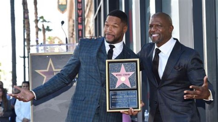 NFL Hall Of Famer Michael Strahan 'blindsided' by Nicole Murphy's split