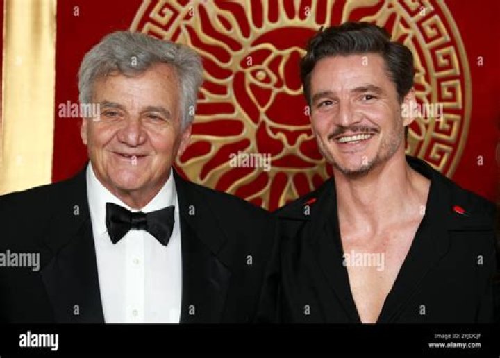 Nicol&aacute;s Balmaceda Pascal; Details on Pedro Pascal's Brother