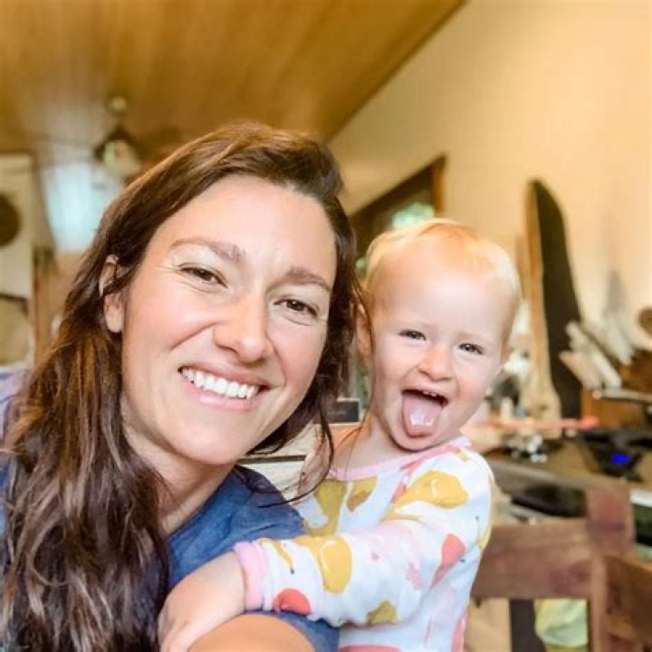 Nicole McNamara Husband, Child, Age, Height, Net Worth, Bio