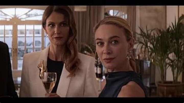 Nicole Wallace IMDb