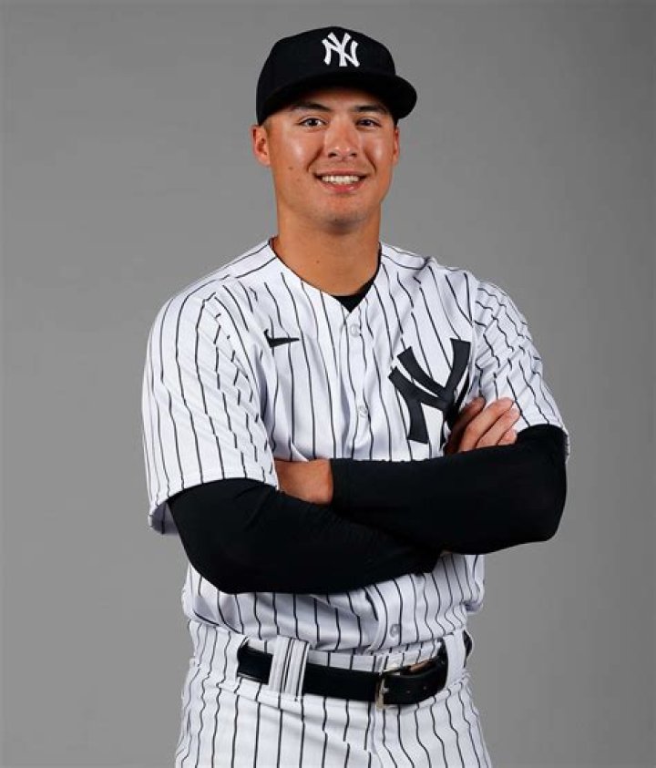 N.J.&rsquo;s Anthony Volpe wowing Yankees with hot start &lsquo;Plays with an