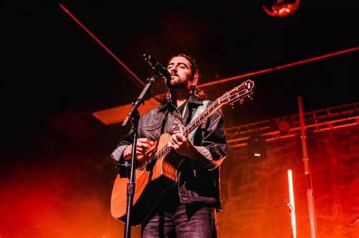 Noah Kahan, Wallen Plays Denver in 2024 and New Concert