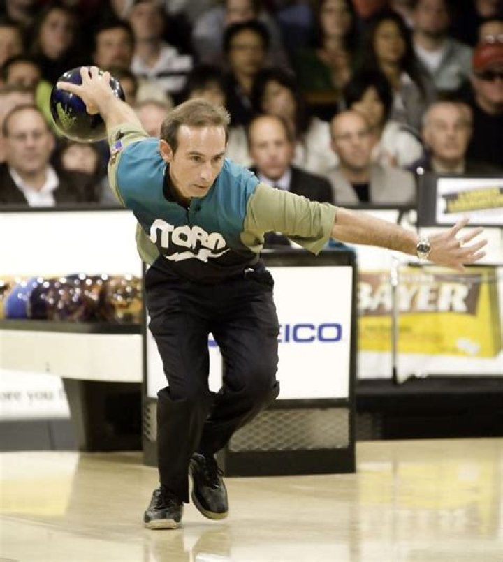 Norm Duke's Bowling Lessons on DVD A Review Beginner Bowling Tips