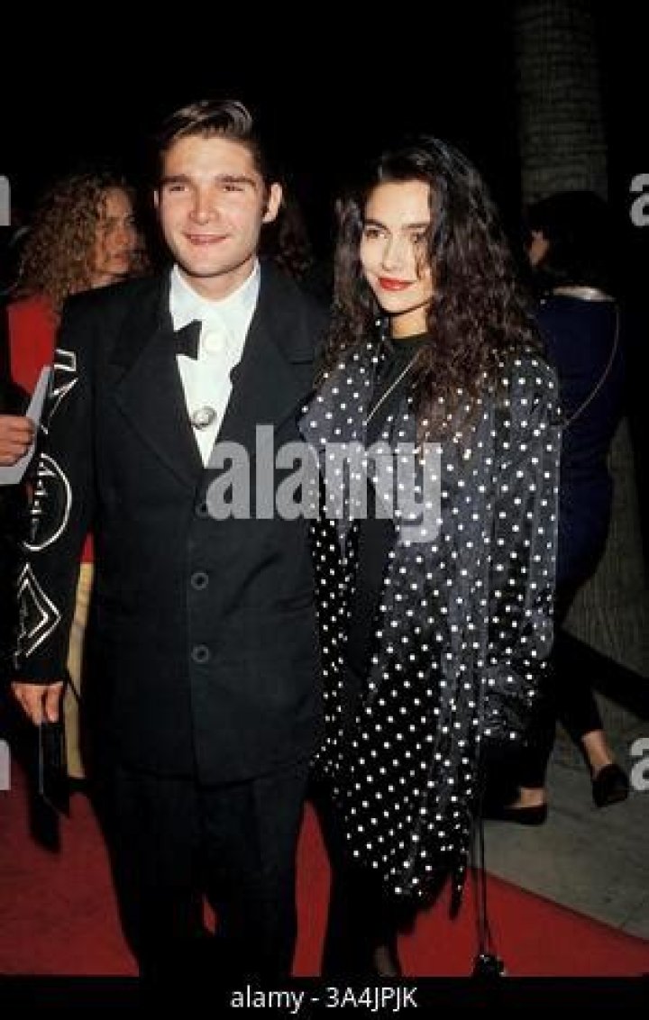 Nov. 18, 2004 .COREY FELDMAN AND VANESSA MARCIL.101989. 1989