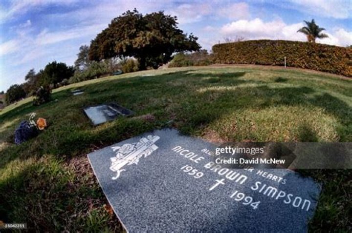 OJ Simpson to visit grave of exwife Nicole Brown he was accused of