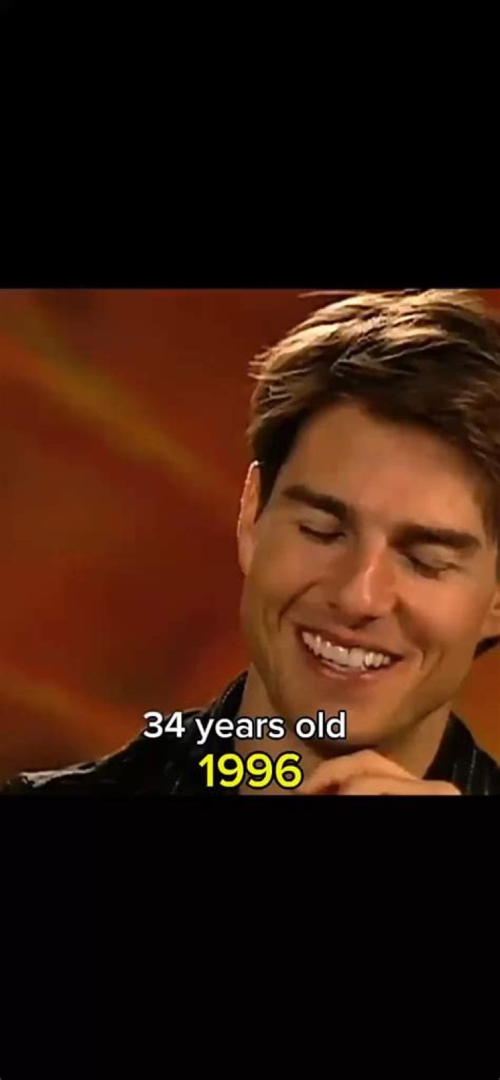 OMG Tom Cruise doesn't look like Tom Cruise any more!