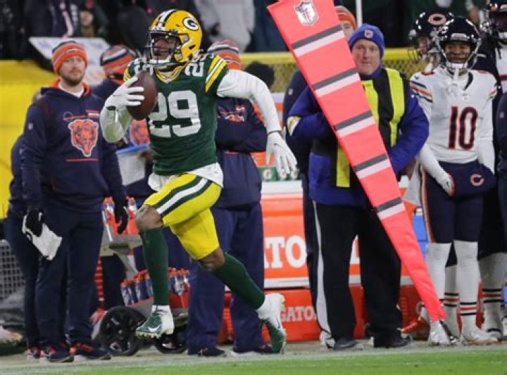 Packers, Rasul Douglas Eyeing Extension Wisconsin Sports Today