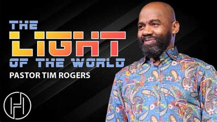 Pastor Tim Rogers Serenades His wife & Has One Last Dance With Her at