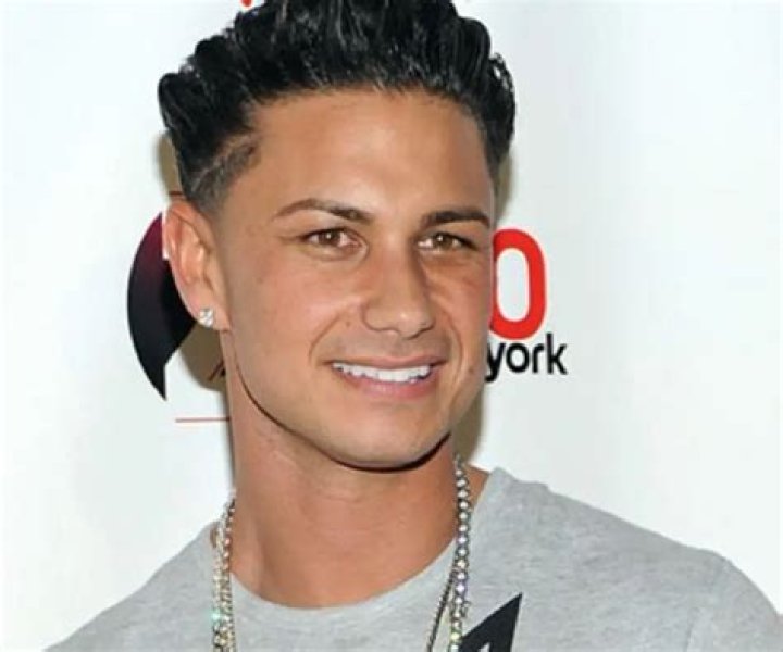 Pauly D Biography Facts, Childhood, Family Life & Achievements