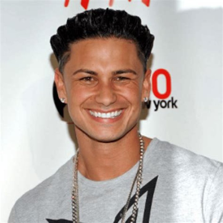 Pauly D Is a Dad&mdash;Meet HIs Daughter and Baby Mama! E! Online