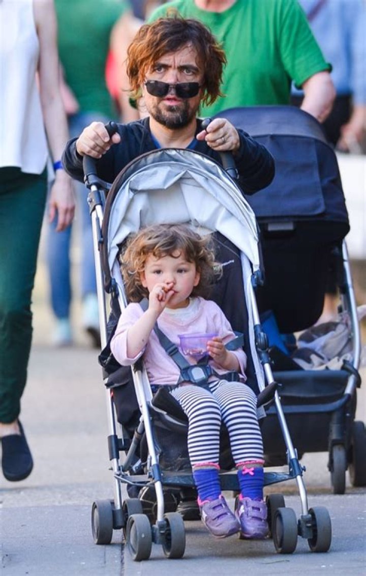 Peter Dinklage Strolls With Zelig Celeb Baby Laundry