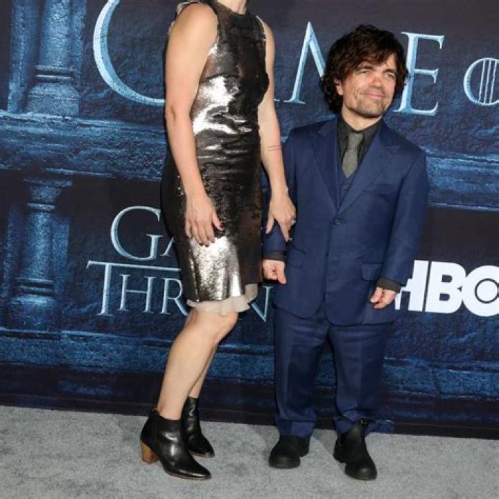 Peter Dinklage Wiki, Height, Weight, Age, Girlfriend, Family, Biography
