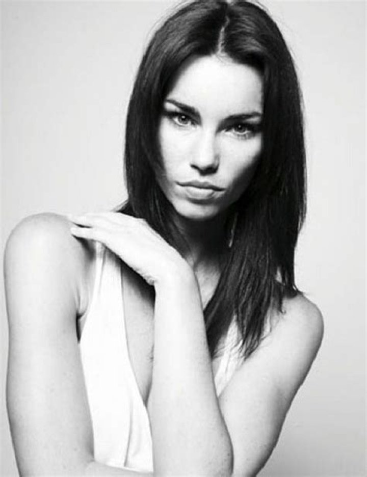 Photo of model Annie Henley ID 256121 Models The FMD Model