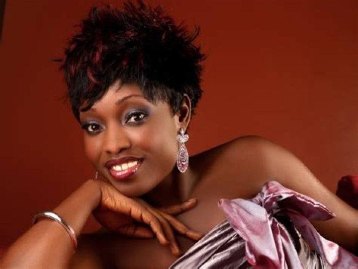 Photos from singer Kefee's court wedding to Linda Ikeji's Blog