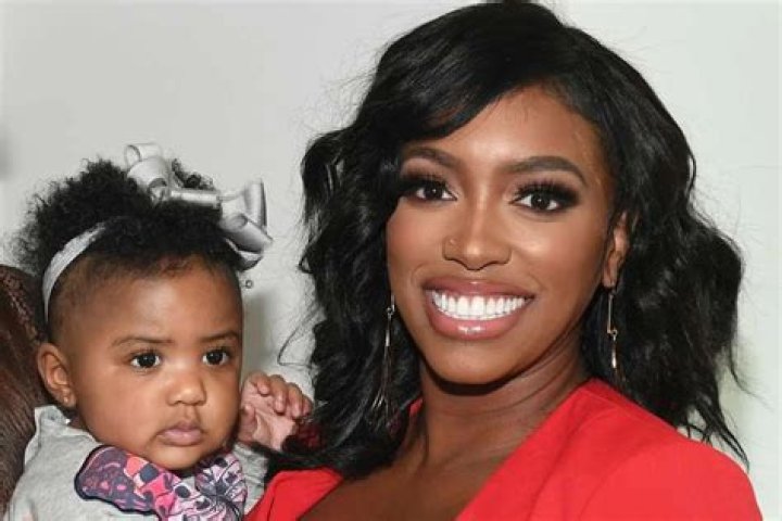 Porsha Williams Publicly Proclaims Her Love For Her Daughter Pilar