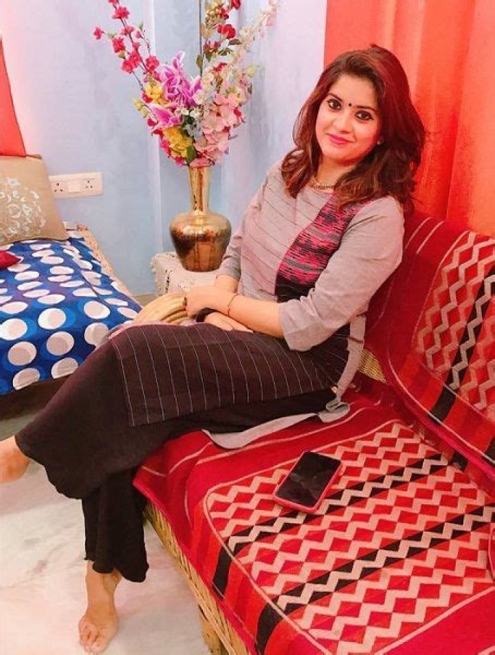 Pratima Mishra (Journalist) Height, Weight, Age, Husband, Biography & More